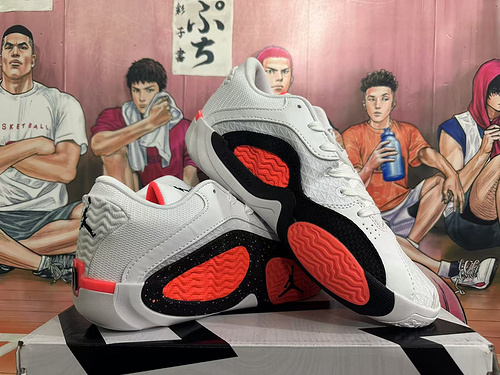 Blanco negro rojo 40-46